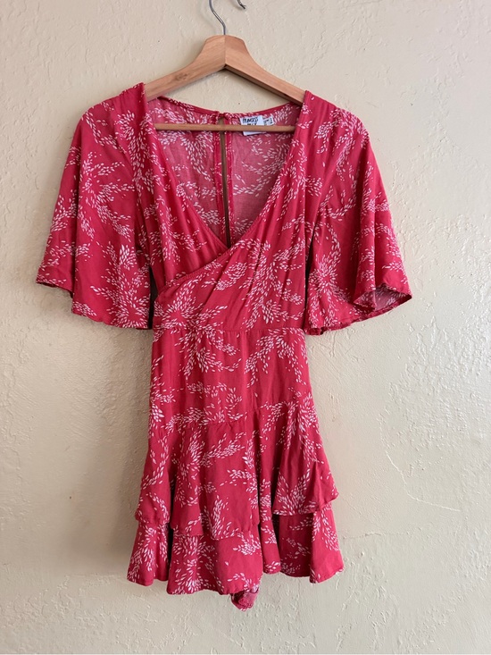 Princess Polly Pants - Princess Polly Red Printed Wrap Romper with Flutter Sleeves